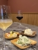 小皿系のメニューも有ります🍽️「21時以降、 もう一軒ではなく “もうひと皿”🍽️🍷」