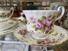 「Royal Albert「バラ」フラワー・オブ・ザ・マンス入荷しました」
