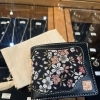 花山・桜モチーフのレザーウォレットが入荷しました