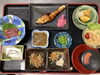 「ハマチの照り焼きがメインの本日の和定食ランチ」