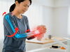 【首 → 肩 → 肘 → 手首 → 指】1箇所だけの問題じゃない！「【手首の痛み⚡️】「3つの関節」を整えれば解決する？整体師が教える体の連動性」