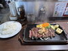 熱々ジューシー！至福のステーキ「出張先でランチ」