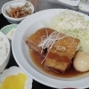 やわらか豚バラ角煮定食でほっと一息