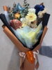 贈る人も贈られる人も笑顔になる花「バスケットボール×オレンジカラーで想いを届ける花束」