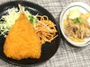 「本日のAランチは　アジフライと白菜煮物」
