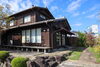 calme外観。昨年外壁を塗装しました。「店舗リフォーム紹介「calme」(名張市 桔梗が丘)」