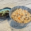 沖縄の味〆るジューシーな炊き込みご飯「豚の旨みたっぷり！セットでお得🉐」