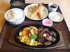 「サイコロステーキ&エビフライ定食のご紹介🤤✨」