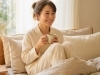 毎朝スッキリ目覚めるための食習慣「「眠い、もうあと5分…」を繰り返さない！40代女性のために必要な2つの栄養素」