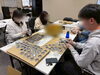 利用者様が作業に集中する様子「ステンレス磨きの軽作業の様子をご紹介します✨」