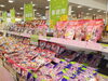 「春彼岸のご準備に：お菓子・果物・御供えギフトを取りそろえました」