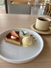 いちごのベイクドチーズケーキ「３月のケーキプレート」