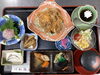 「豚肉と豆腐の四川風炒めがメインの本日の和定食ランチ」