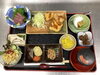 「マグロかつとお刺身が楽しめる本日の和定食ランチ」