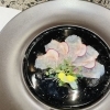鯛の昆布〆カルパッチョで味わう繊細な前菜