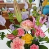 生活に彩りを！　贈り物にはお花を。