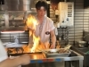 名物！炭火で焼き上げる逸品「カウンター最前列で体感！秋吉ならではの炎と音のライブ感」