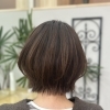 伸びてもまとまりやすい、平行ラインのくびれボブ