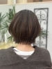 丁寧なカットで褒められヘアに「伸びてもまとまりやすい、平行ラインのくびれボブ」