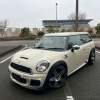 クリーム色のMINIクラブマンで“週末が楽しみになる一台”を