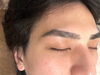 「メンズ眉ワックスで太めキリッと眉に」
