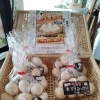 802SKYSHOP ついに八王子産たまご！八玉子　烏骨鶏の卵も販売開始しています。通常の八玉子&八玉子 うこっけい！も販売しています。八王子産たまご。八玉子。たまごも数量限定で販売中。うこっけいのたまごは通称プレミアムエッグと呼ばれてます