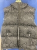 グッチらしい高級感あふれるダウンベスト「GUCCIのダウンベストをお買取しました｜ブランドアウターもご相談ください」