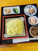 「ざるラーメン登場」