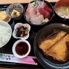 北海道産カレイの煮付け＋刺身盛り合わせ定食のご紹介　2700円（税込）