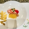 苺のミルフィーユと林檎のコンポートで彩る締めくくりの一皿