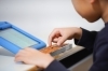 そろばんはじく「そろばんは集中力を育てるのに最適！？」
