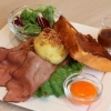 ローストビーフ×フレンチトースト♪よくばりプレートでごちそうカフェごはん！