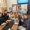 女子会にもぴったり！鉄板囲んでワイワイ楽しめます🍺