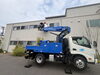 「高所作業車で社屋の窓掃除✨」