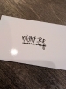 昨晩ご来店の六月くらいにOPENするポテンシャル高そうな古着屋さんの名刺「水曜日　スマホの機種変更（仕事道具）のためOPEN20時ギリギリになります(⁠・⁠∀⁠・⁠)」