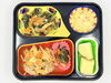 今治の高齢者向け宅配弁当。昼食は牛肉と野菜のオイスター炒め。「4/15(水)の昼食は「牛肉と野菜のオイスター炒め」」