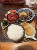 「今日の編集部ランチ日記：和のごはん みかづきさんの「2つ選ぶ定食」」