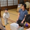 子どもと一緒に過ごす、産後ピラティスレッスンのひとこま