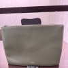 LOEWEレザーポーチ販売中｜クラッチとしても使える落ち着きカラー