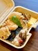 大きめの潮唐揚げに海苔の下に鶏味噌も😋「夜も連絡頂ければお弁当お作りします⇒🍱」