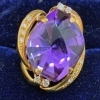 K18 色石リング　お買取りさせて頂きました。　貴金属の買取は貴金属経験35年の当店店長がお待ちします！　　　貴金属の買取　「金町は大黒屋です」　　大黒屋 金町買取センター(金町駅北口徒歩1分） 　JCBギフト975円で店頭販売中　