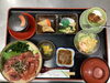 「鉄火丼がメインの本日の和定食ランチ」