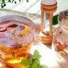 薬膳の考え方から学ぶ「梅雨の薬膳のお話とミントの八宝茶づくり」