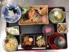 「塩鮭の切り落とし焼きとお刺身の本日の和定食ランチ」