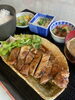 満足感あり☆ボリューム満点lunch「今週の週替わりサービスランチは「瀬戸内豚のトンテキ定食」」