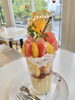 爽やかなパフェ　ケーキ屋さんならではのパフェお楽しみ下さい。「爽やか柑橘とアールグレイのパフェ　始まりました。大和高田市ケーキ屋ポムドール」