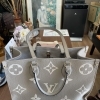 ブランドバッグ（Louis Vuitton、Chanelなど）の高価買取は札幌市中央区の当店へ！遺品整理・生前整理・引っ越し前整理の出張買取、リサイクルもご相談ください！