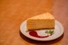 「薄焼きクレープケーキで、ゆったりカフェ時間を」