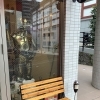 店内＆屋外ベンチで喫煙OK！ひと息つけるカフェスペースのご案内