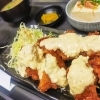 唐揚げ南蛮タルタル定食でボリューム満点ランチ